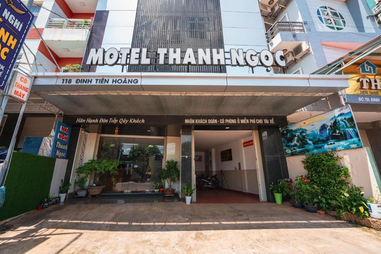 Thanh Ngoc Motel Буонметхуот Екстер'єр фото